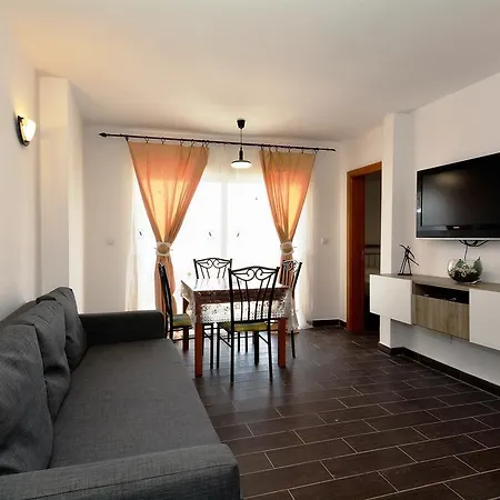 Apartamento Valparadise With Pool Playa Blanca (Lanzarote)