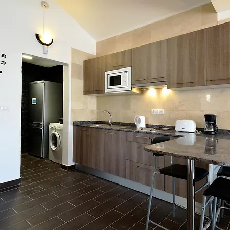 Apartamento Valparadise With Pool